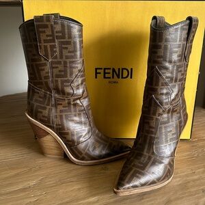 Authentic like new Fendi Logo Brown Cowboy Bootd 38